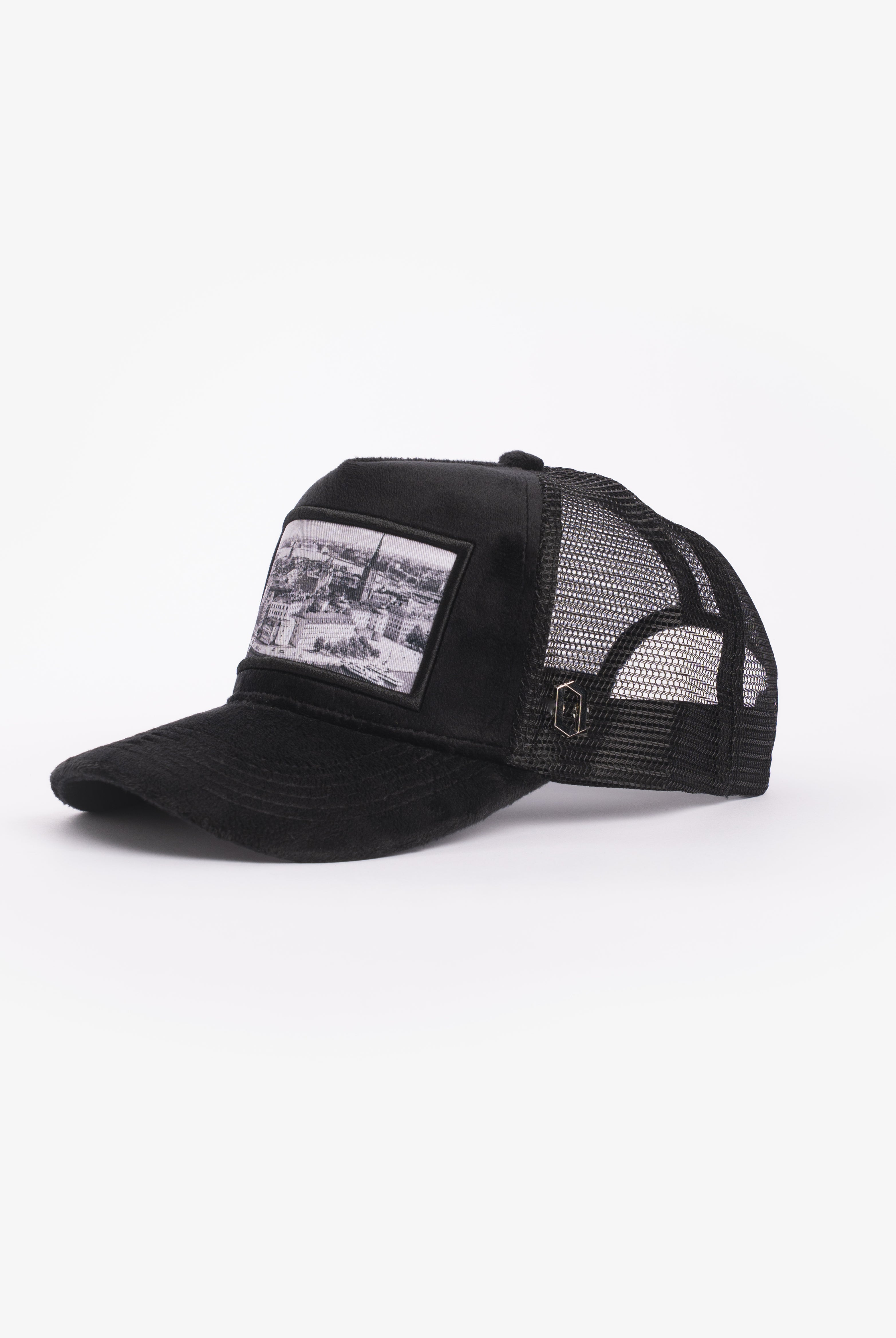 ONECAP Stockholm, Sweden - 1252 Velvet Cap - ONECAP©