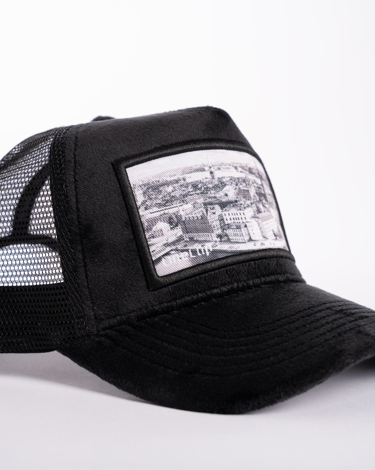 ONECAP Stockholm, Sweden - 1252 Velvet Cap - ONECAP©