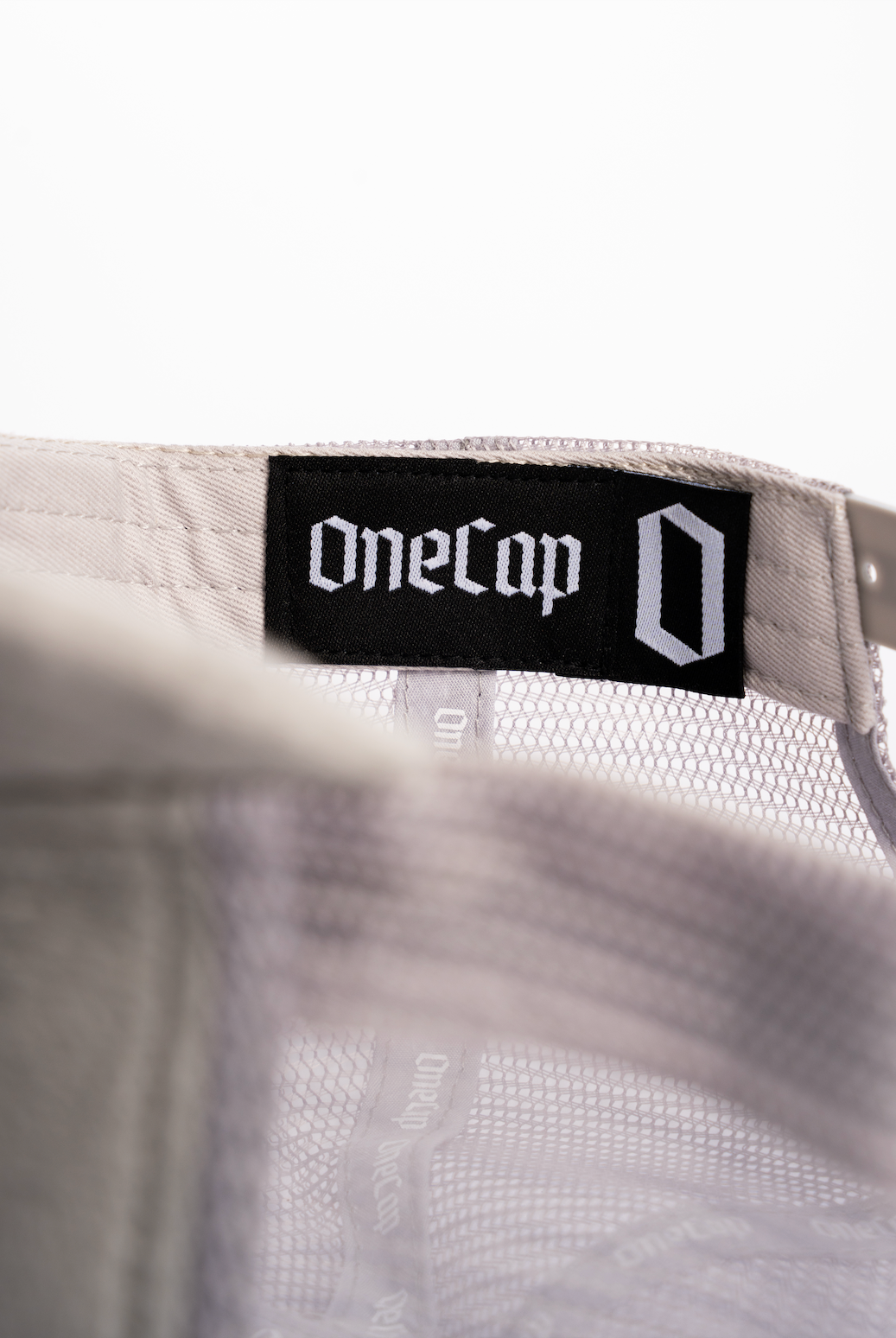 ONECAP Stockholm, Sweden - 1252 Velvet Cap - ONECAP©