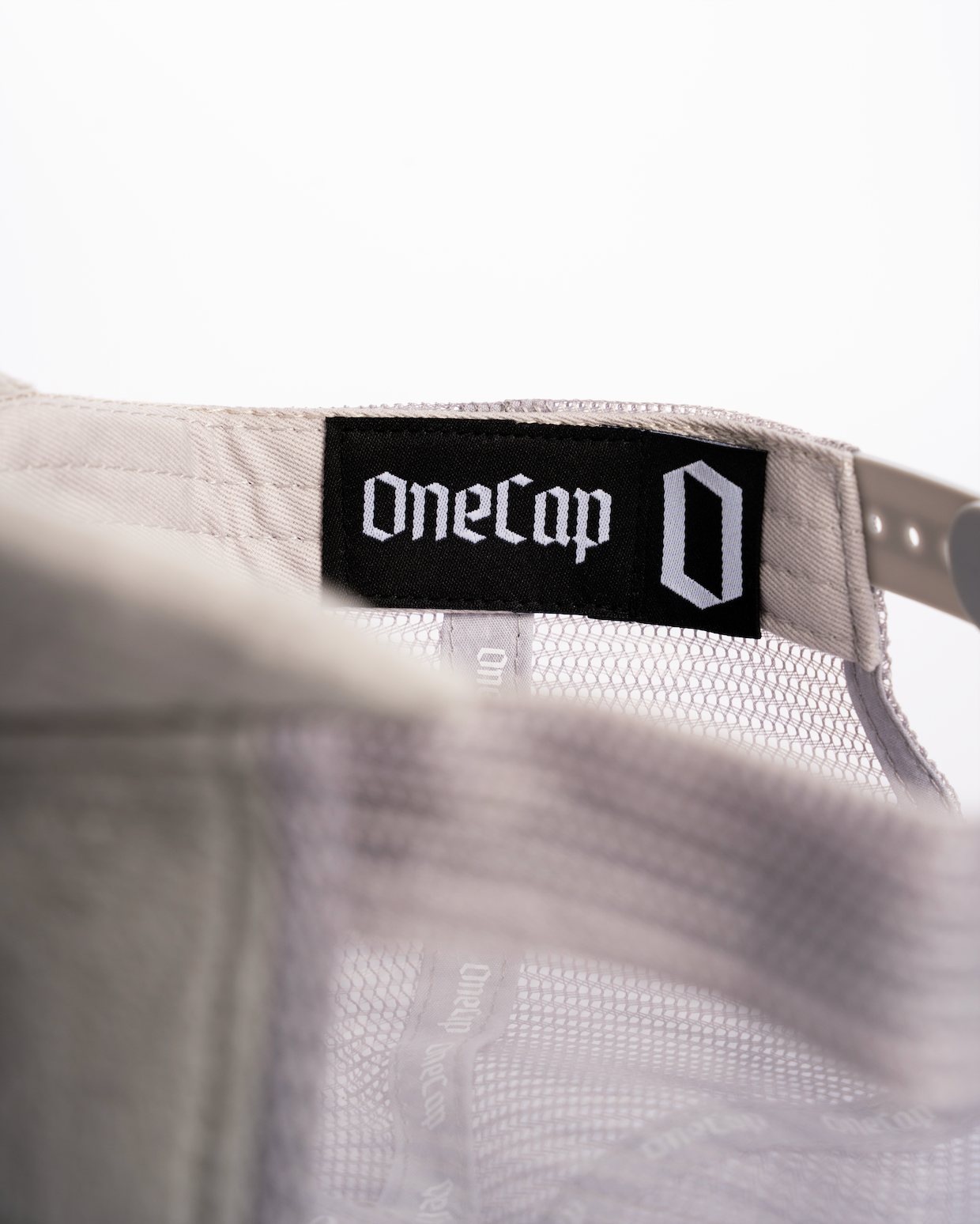 ONECAP Stockholm, Sweden - 1252 Velvet Cap - ONECAP©