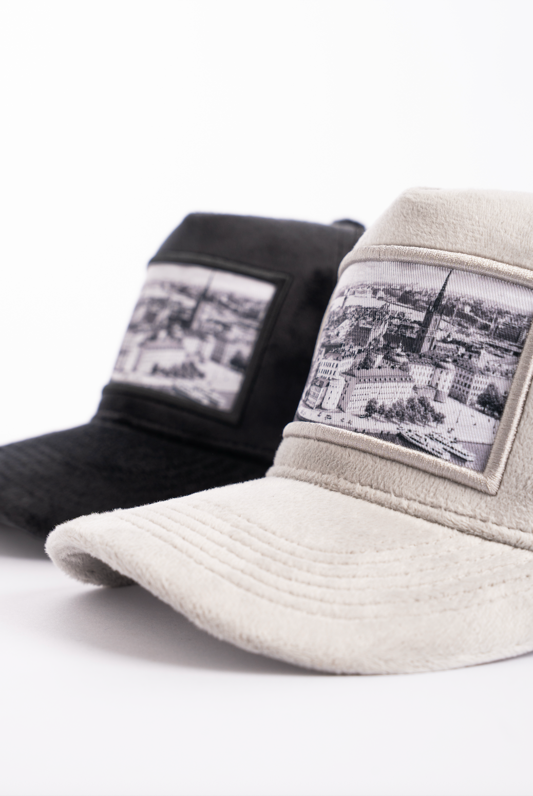 ONECAP Stockholm, Sweden - 1252 Velvet Cap - ONECAP©