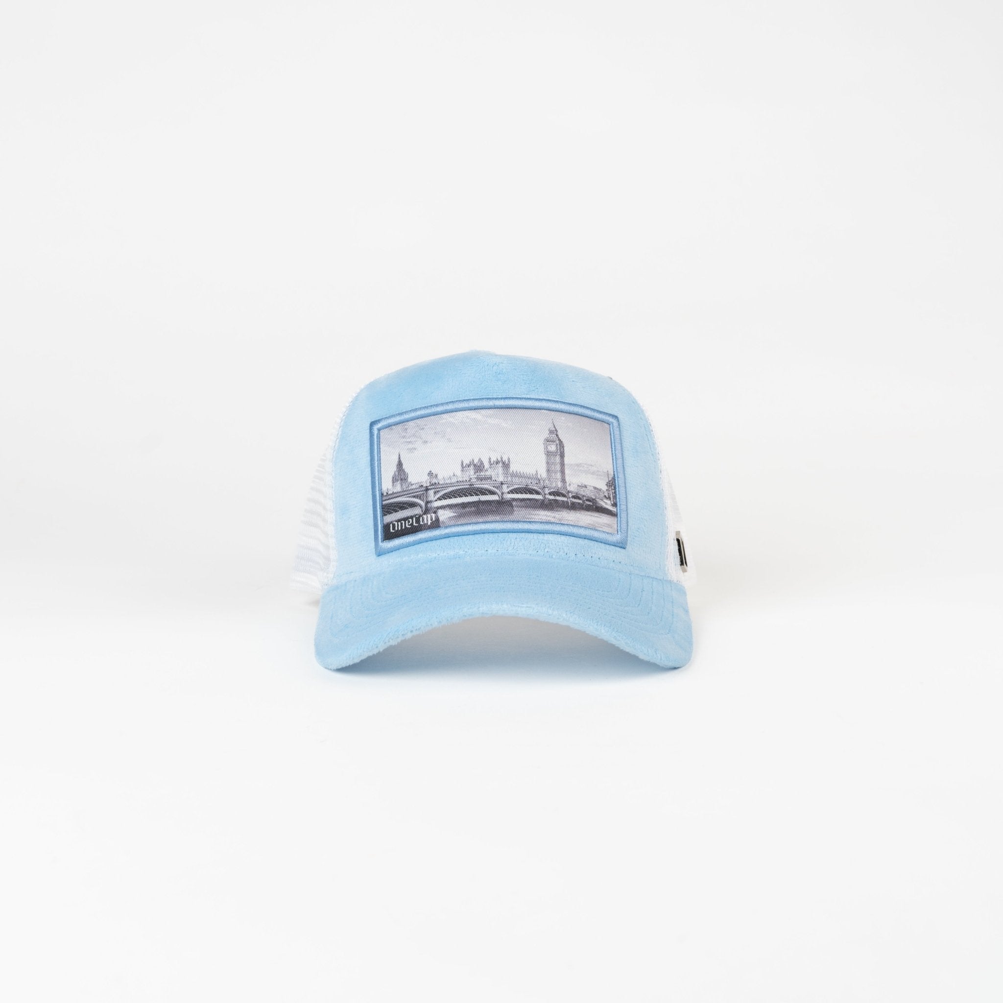 London, UK - 1843 - ONECAP©