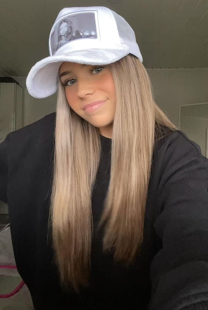 ONECAP Adriana Lima Velvet Cap - ONECAP