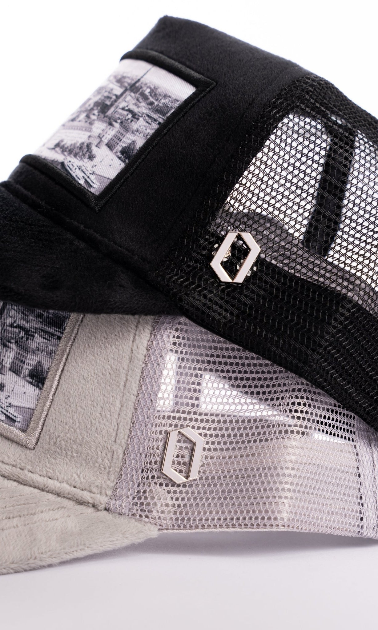 ONECAP Stockholm, Sweden - 1252 Velvet Cap - ONECAP
