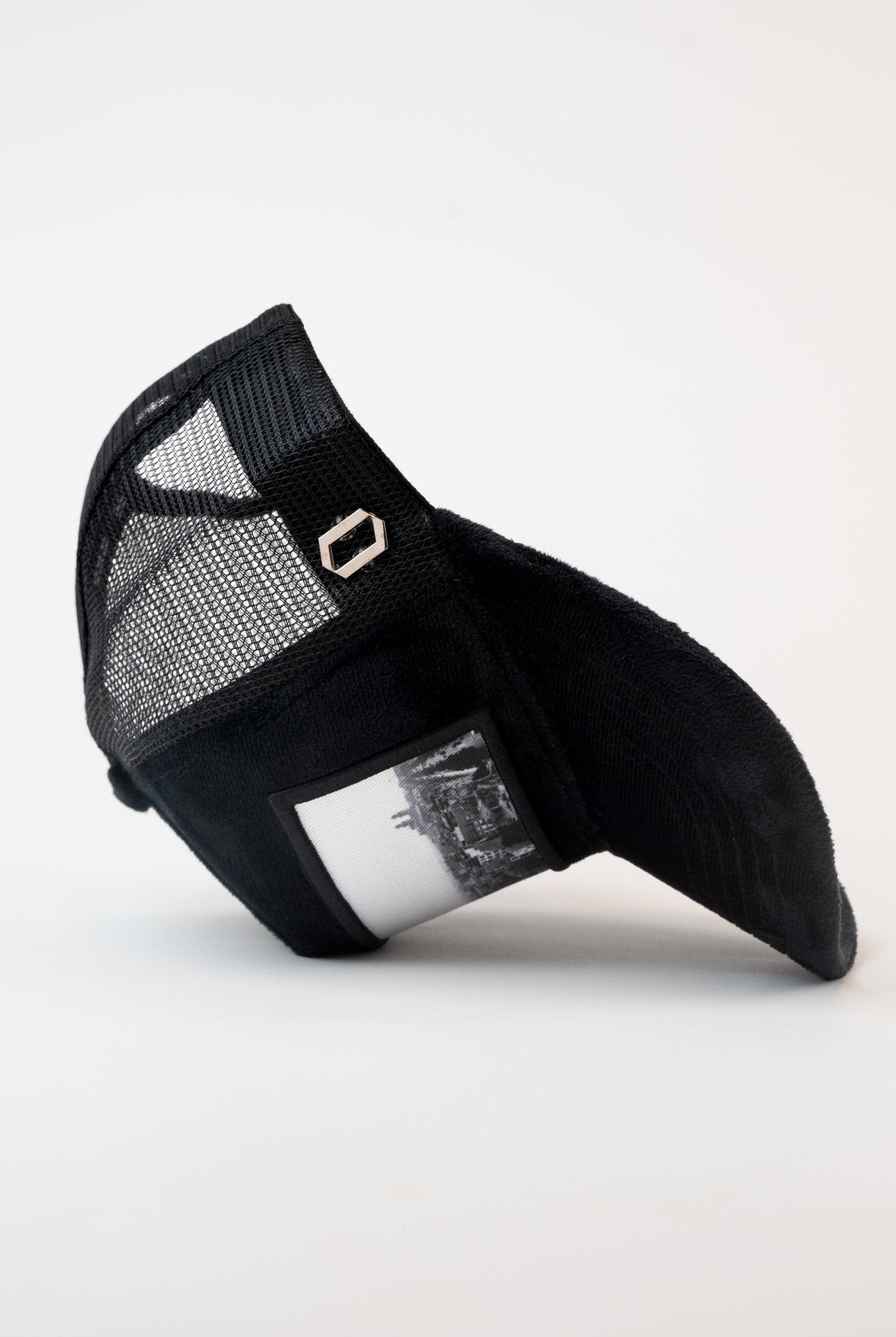 Paris, France - 1887 - ONECAP©