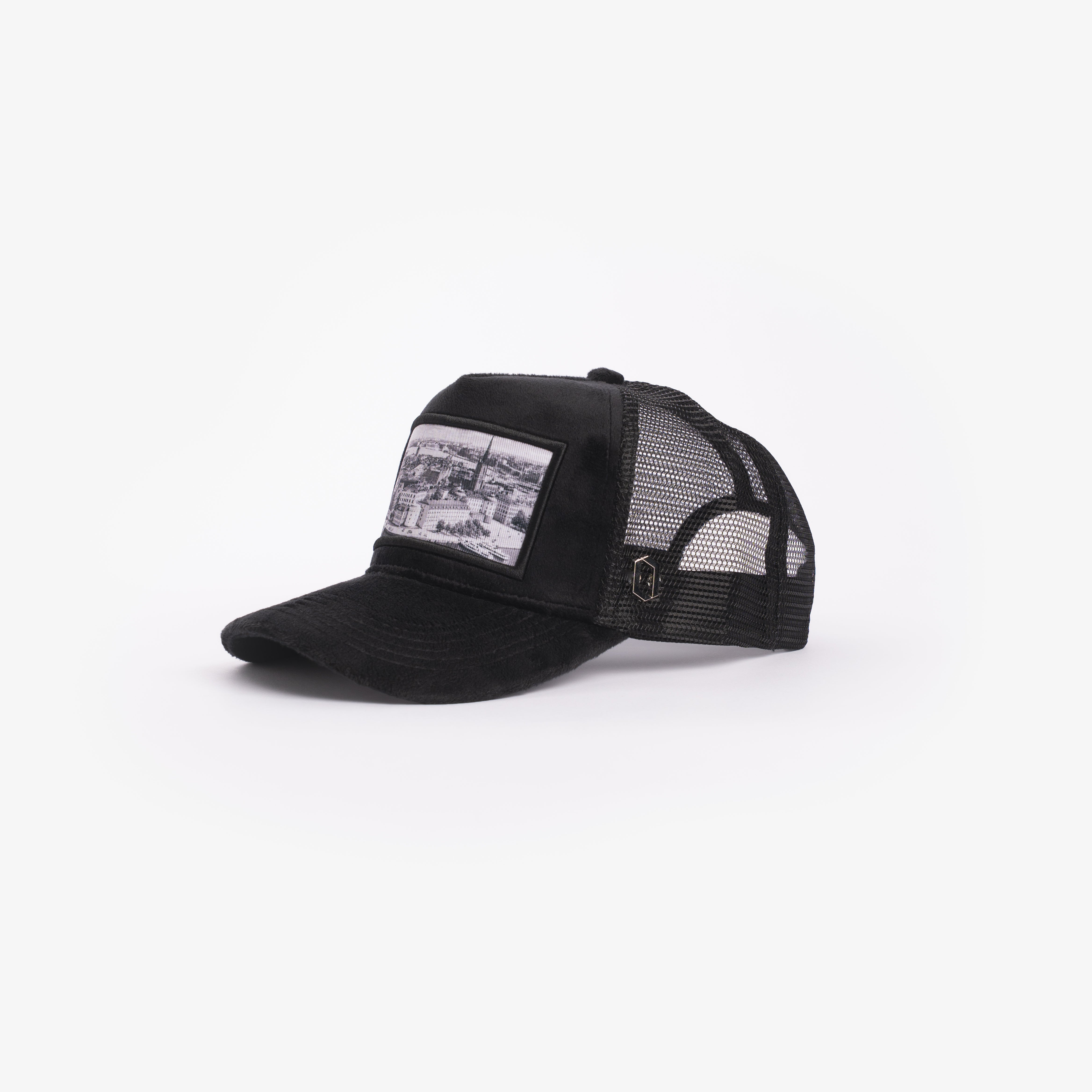 ONECAP Stockholm, Sweden - 1252 Velvet Cap - ONECAP©