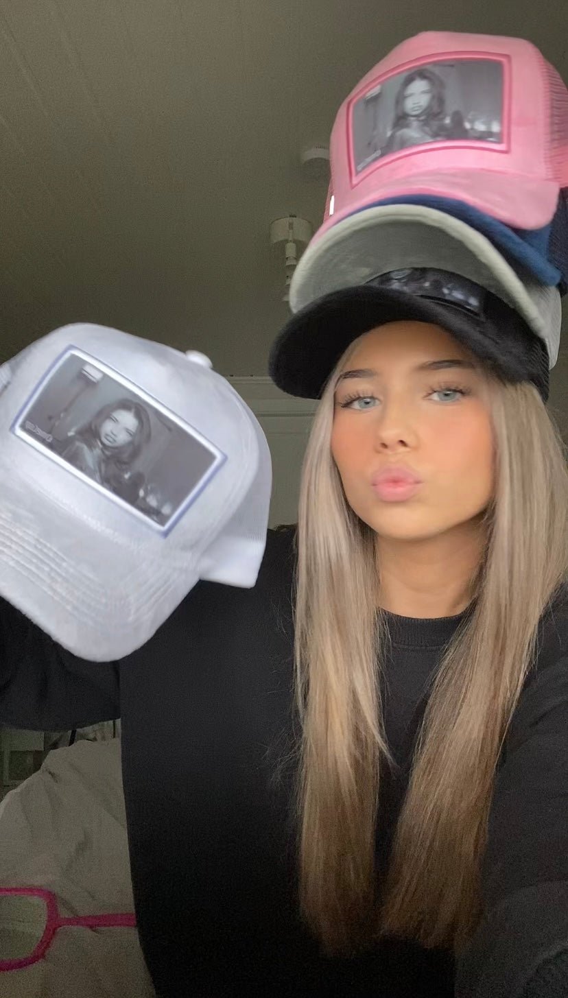 ONECAP Adriana Lima Velvet Cap - ONECAP